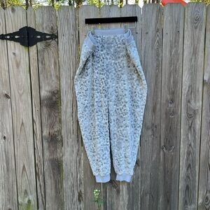 Peaches & Dreams Faux Fur Leopard Print Pajama Jogger size large